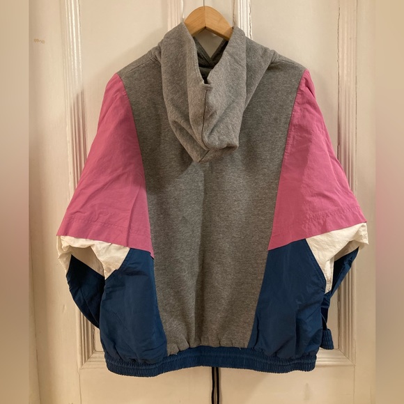 NIKE matching set windbreaker and leggings - Picture 3 of 5